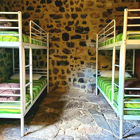 Casa En Paraje Natural Unico 25 Pax * Girona