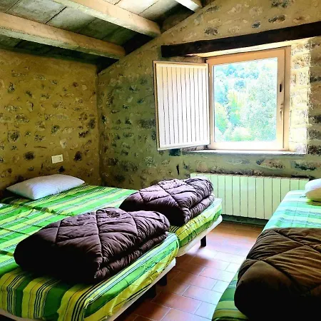 Casa En Paraje Natural Unico 25 Pax Dom wakacyjny Girona