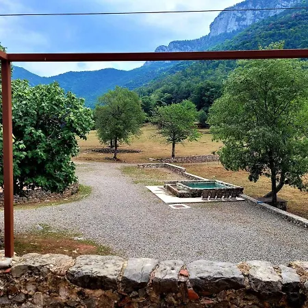 Casa En Paraje Natural Unico 25 Pax * Χιρόνα